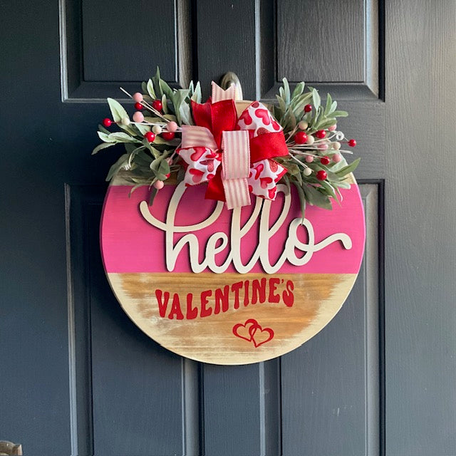 Hello Valentines 18 Inch Round Door Sign